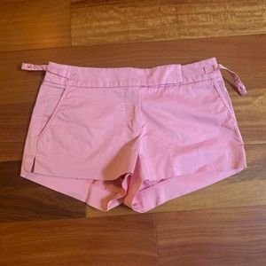 Y2k Trina Turk light pink cargo shorts!💗